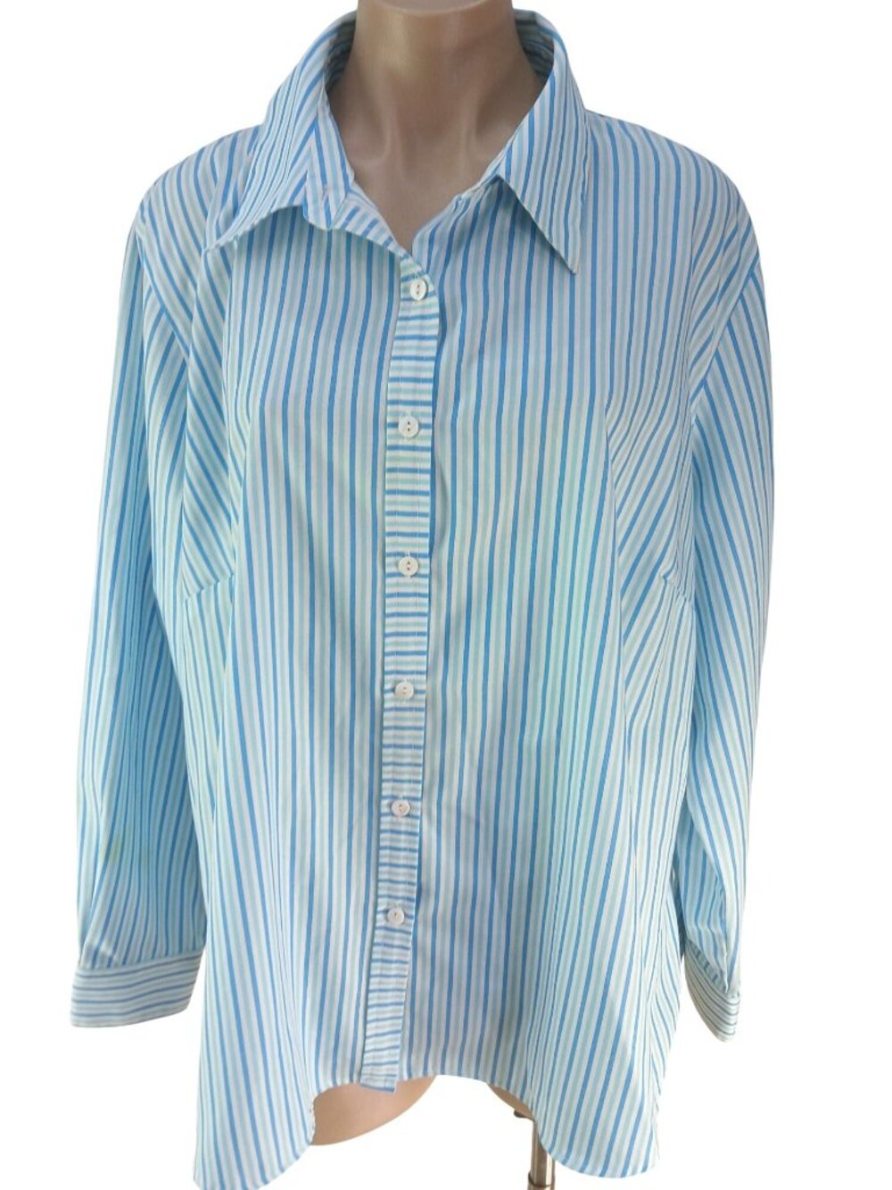 Foxcroft Blue White Striped Button Up Shirt Size 18W Point Collar Long Sleeves